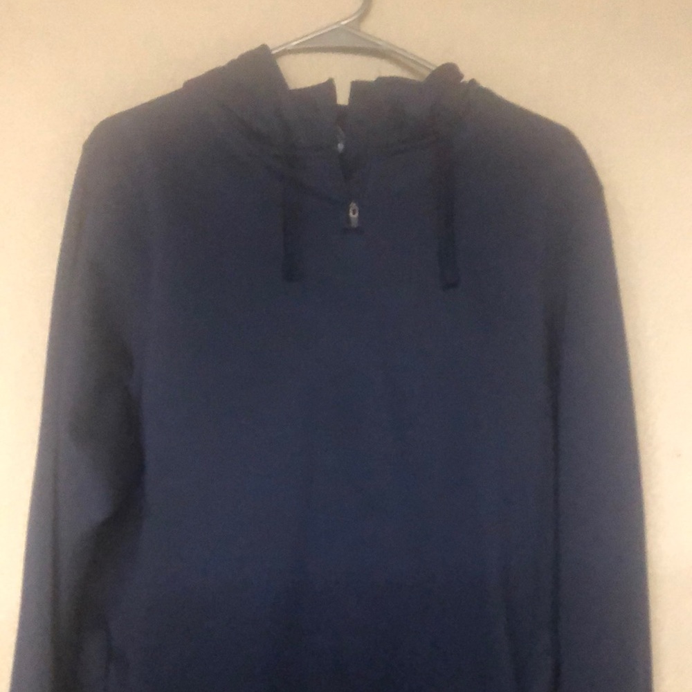 Men’s size small Majestic hoodie